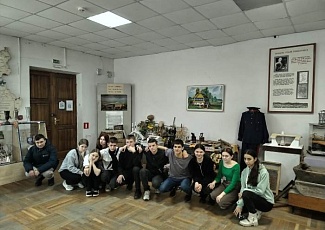 Студенты ШРКТЭ посетили экспозиции музея по Пушкинской карте