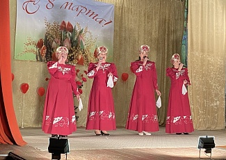 Праздничный концерт в п.Таловый