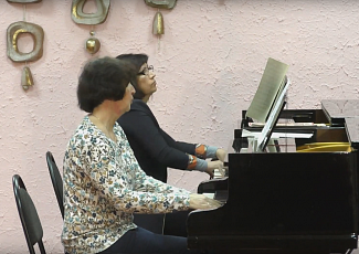 Преподаватели Шахтинского музыкального колледжа дали концерт в Школе искусств